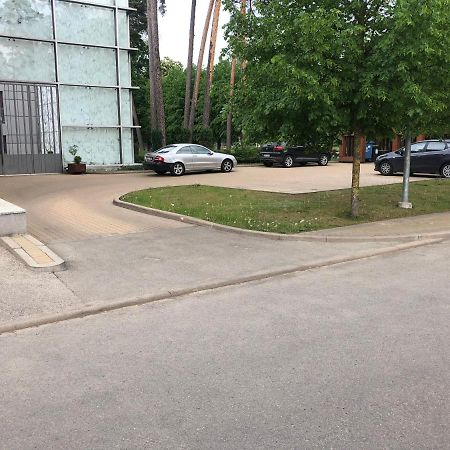 365 Apartment Jurmala Luaran gambar